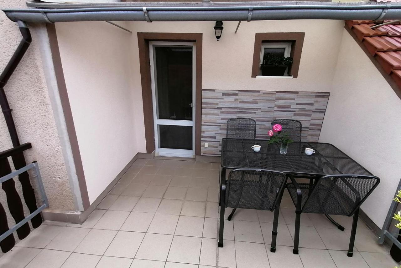 Ubytovani Na Spaciru Mikulov Ngoại thất bức ảnh