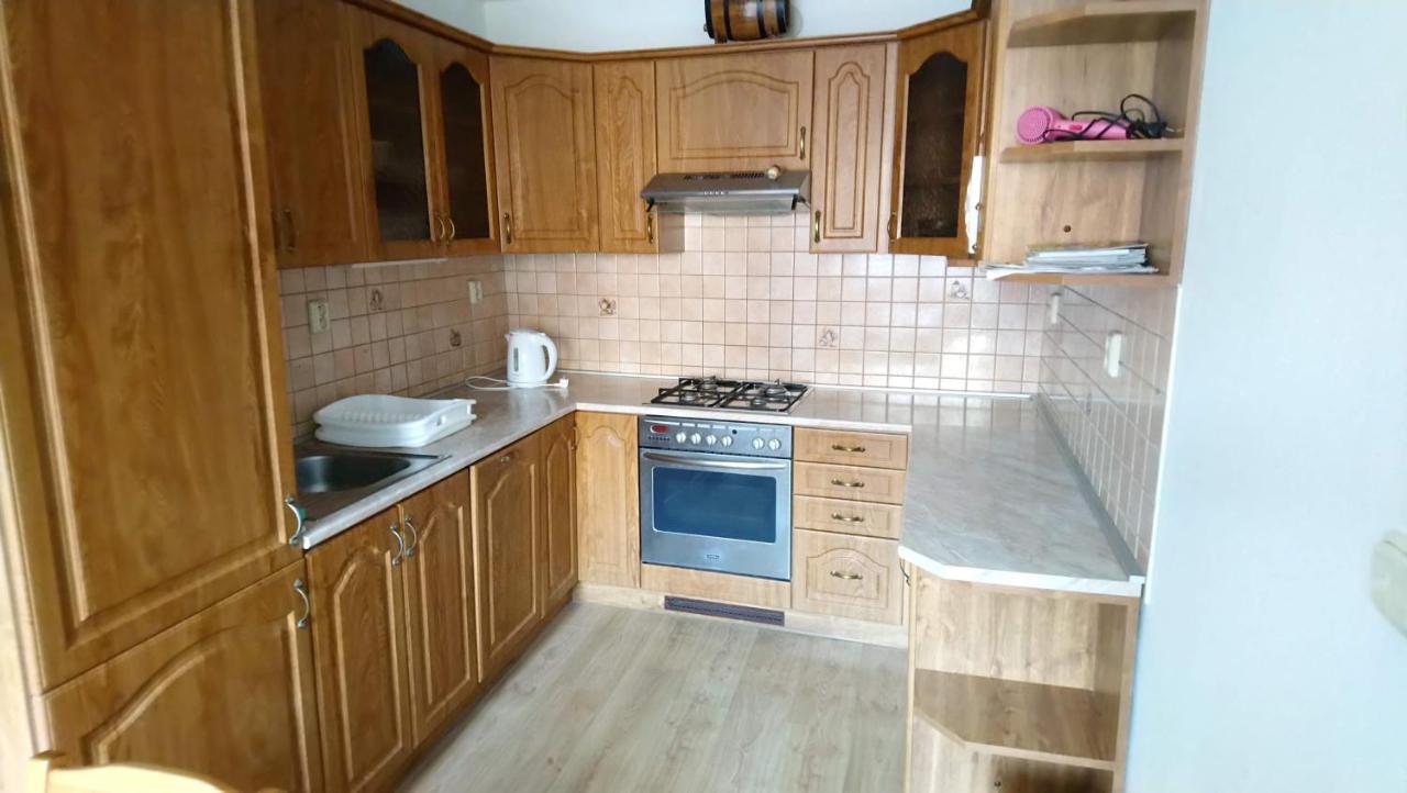 Ubytovani Na Spaciru Mikulov Ngoại thất bức ảnh